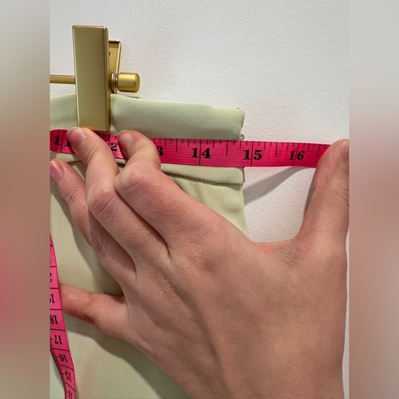 Forever 21 sage green Pants & vest set size small NWT - Picture 12 of 17